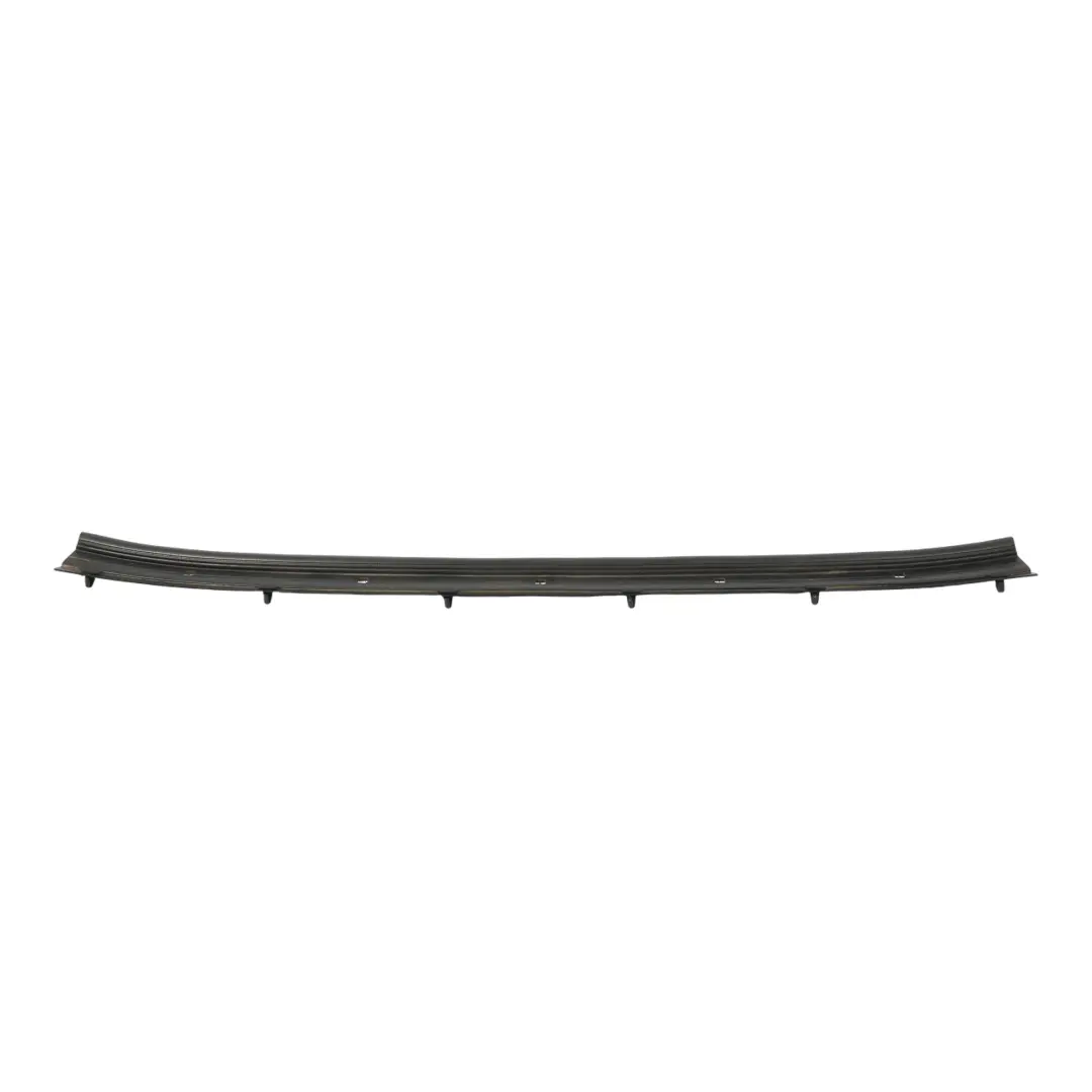 Slide Door Bottom Lower Seal Guarnizione In Gomma per Mercedes W415 con numero di parte A4157210780 Mercedes W415 Slide Door Bottom Lower Seal Guarnizione In Gomma - SKU A4157210780 - Numero di parte A4157210780