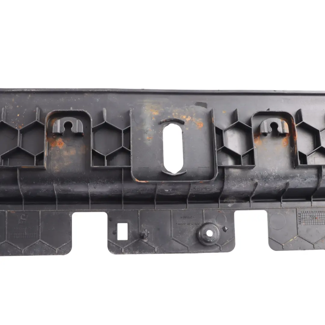 Mercedes W447 Osłona Listwa Panel Nakładka Bagażnika - SKU A4476905900 - Numer Części A4476905900