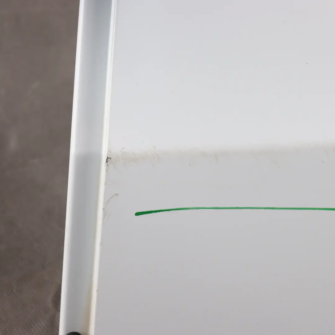 Tapa del Depósito de Combustible Blanco Ártico para Mercedes Vito W447 con número de pieza A4477500000 Mercedes Vito W447 Tapa del Depósito de Combustible Blanco Ártico - SKU A4477500000-ARW - Número de pieza A4477500000