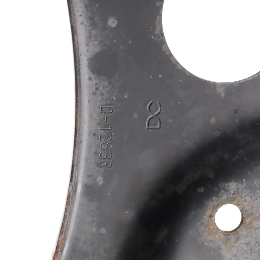 C453 Renault Twingo Front Control Arm Wishbone Right O/S to Smart with Part number A4533303200 Smart C453 Renault Twingo Front Control Arm Wishbone Right O/S - SKU A4533303200 - Part number A4533303200