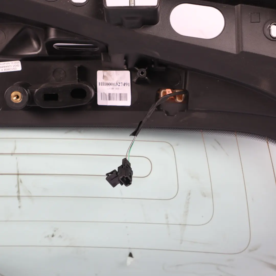 C453 Window Glass Rear Boot Trunk Tailgate Window Glazing AS2 Green to Smart Fortwo with Part number A4536780100 Smart Fortwo C453 Window Glass Rear Boot Trunk Tailgate Window Glazing AS2 Green - SKU A4536780100 - Part number A4536780100