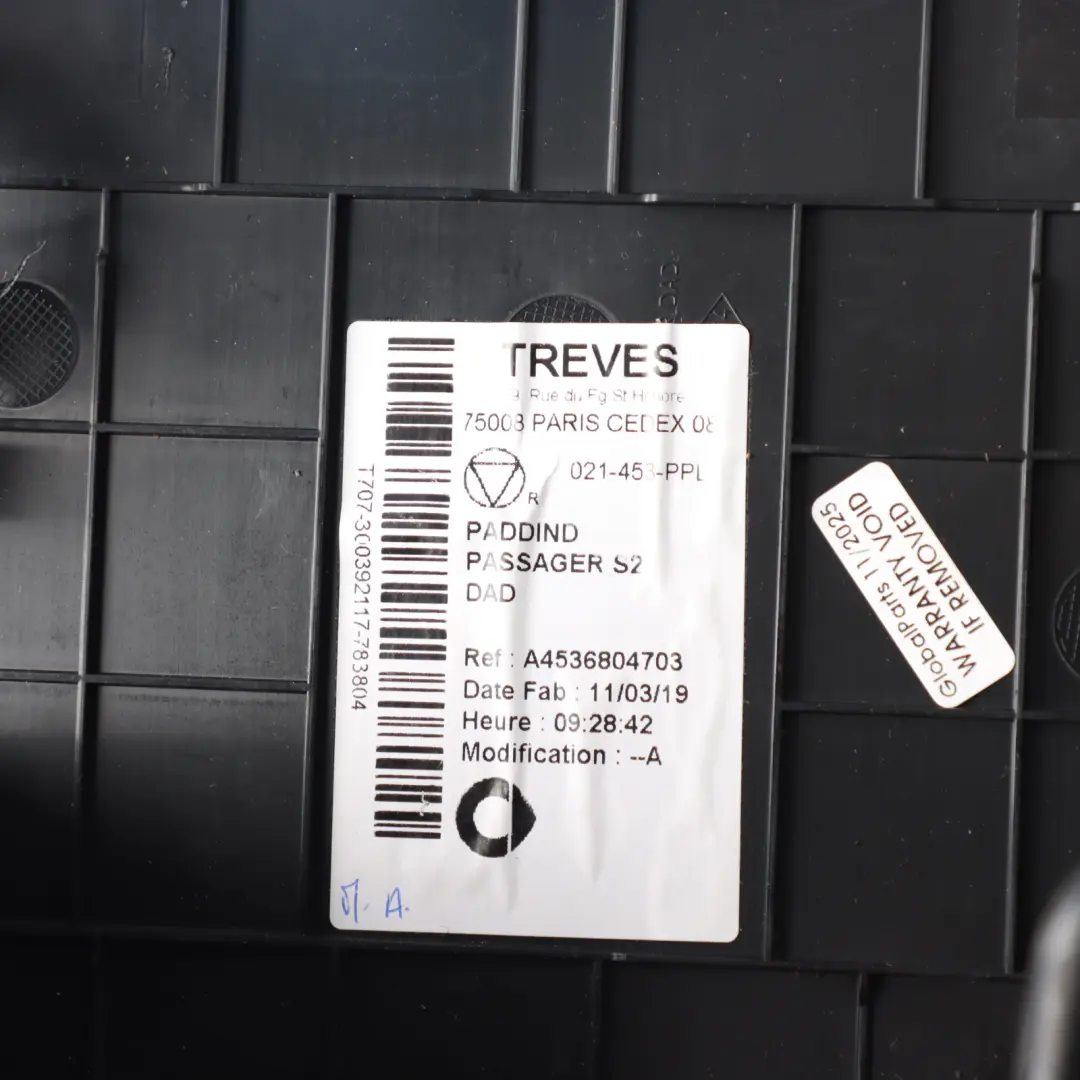 C453 Tool Kit Repair Set Side Trim Panel Front Left N/S to Smart Fortwo with Part number A4536804703 Smart Fortwo C453 Tool Kit Repair Set Side Trim Panel Front Left N/S - SKU A4536804703 - Part number A4536804703