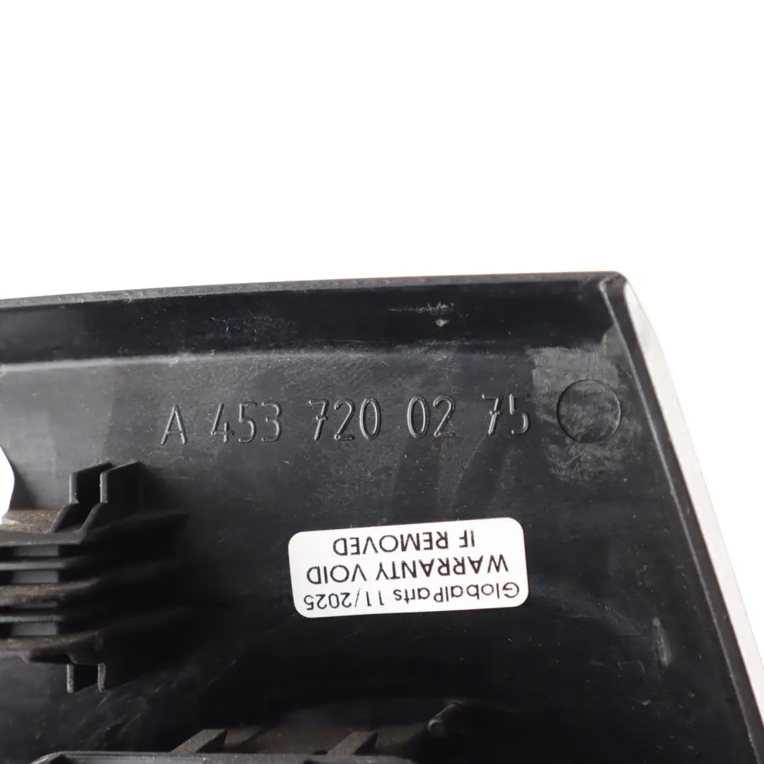 C453 Asidero Exterior Puerta Derecha A4537200275 para Smart Fortwo con número de pieza A4537200402 Smart Fortwo C453 Asidero Exterior Puerta Derecha A4537200275 - SKU A4537200402 - Número de pieza A4537200402