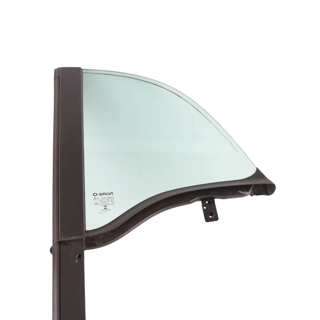 C453 Front Quarter Window Glass AS2 Left N/S to Smart Fortwo with Part number A4537204501 Smart Fortwo C453 Front Quarter Window Glass AS2 Left N/S - SKU A4537204501 - Part number A4537204501