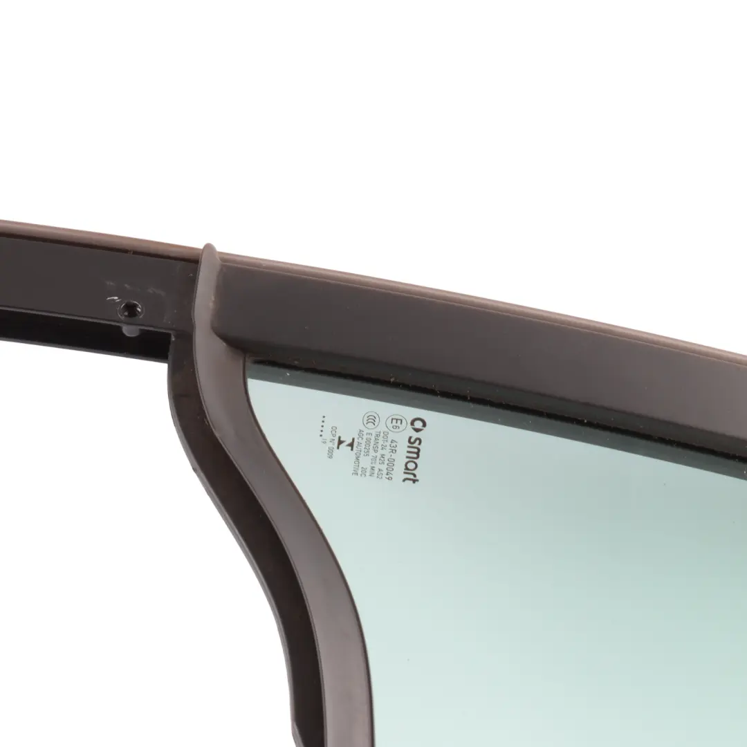 C453 Front Quarter Window Glass AS2 Left N/S to Smart Fortwo with Part number A4537204501 Smart Fortwo C453 Front Quarter Window Glass AS2 Left N/S - SKU A4537204501 - Part number A4537204501