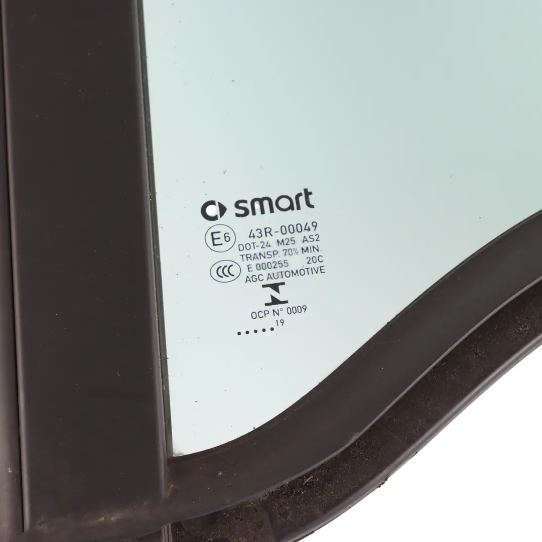 C453 Front Quarter Window Glass AS2 Left N/S to Smart Fortwo with Part number A4537204501 Smart Fortwo C453 Front Quarter Window Glass AS2 Left N/S - SKU A4537204501 - Part number A4537204501