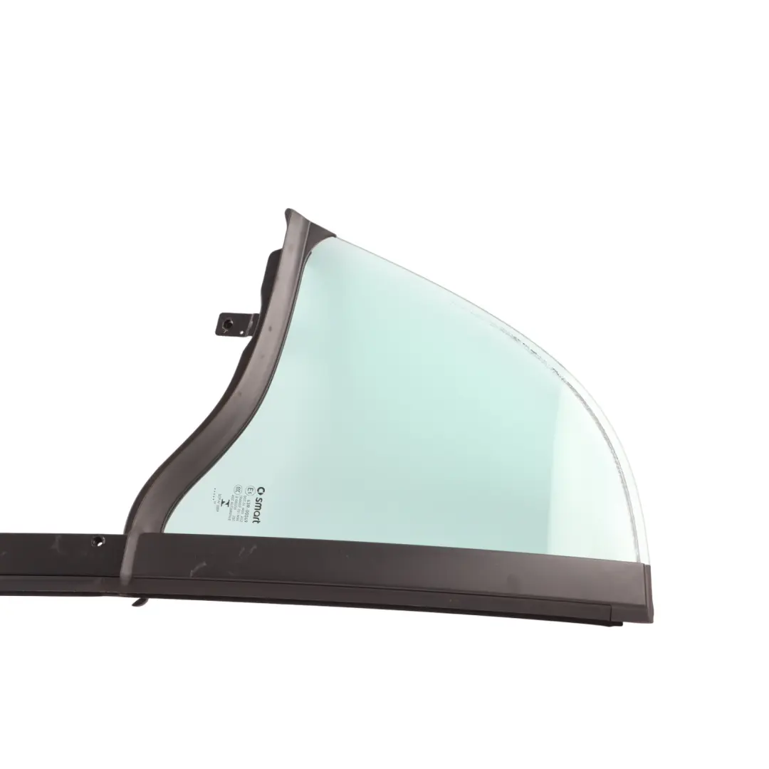 C453 Front Quarter Window Glass AS2 Right O/S to Smart Fortwo with Part number A4537204601 Smart Fortwo C453 Front Quarter Window Glass AS2 Right O/S - SKU A4537204601 - Part number A4537204601