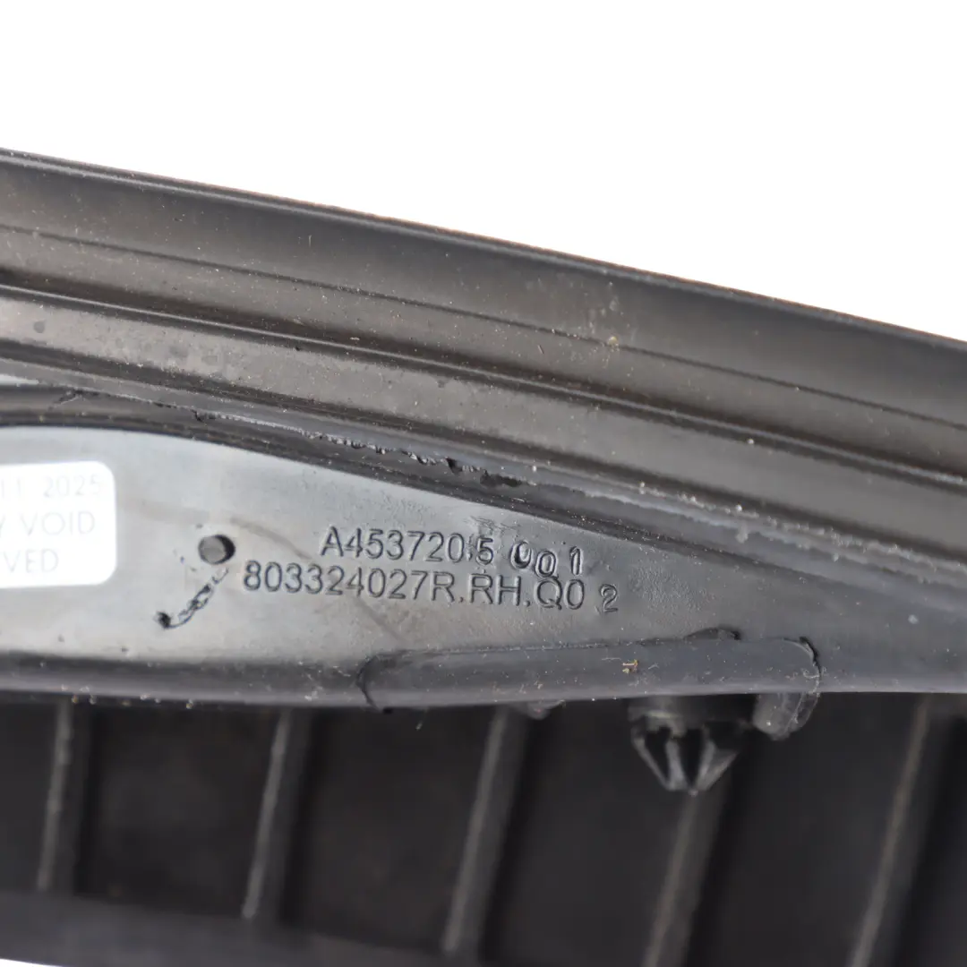 Smart Fortwo C453 Window Guide Seal Gasket Right Door O/S - SKU A4537205001 - Part number A4537205001