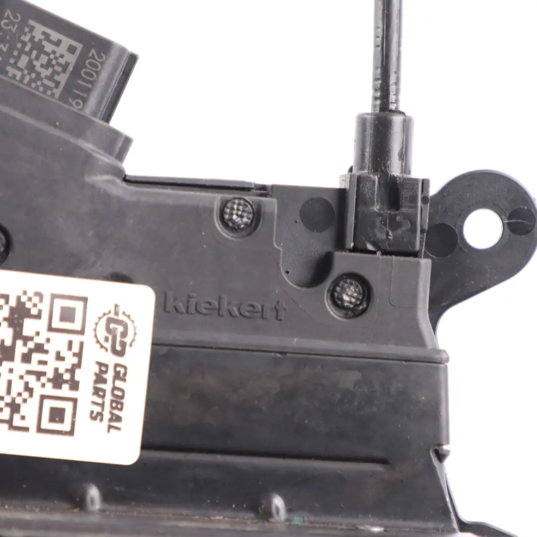 C453 Door Lock Catch Latch Comfort Right O/S to Smart Fortwo with Part number A4537206801 Smart Fortwo C453 Door Lock Catch Latch Comfort Right O/S - SKU A4537206801 - Part number A4537206801