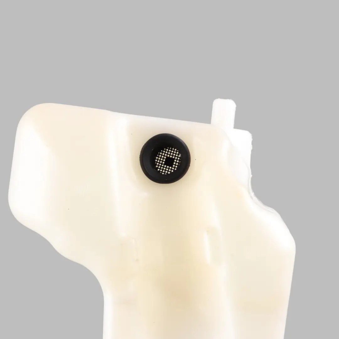 C453 Windscreen Washer Fluid Tank Reservoir Bottle to Smart Fortwo with Part number A4538609500 Smart Fortwo C453 Windscreen Washer Fluid Tank Reservoir Bottle - SKU A4538609500 - Part number A4538609500