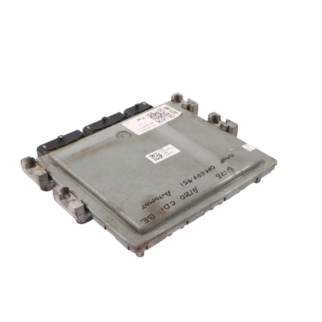 Mercedes W176 A180 CDI OM607.951 109HP Motor Kit ECU Automático - SKU A6079001800-1 - Número de pieza A6079001800