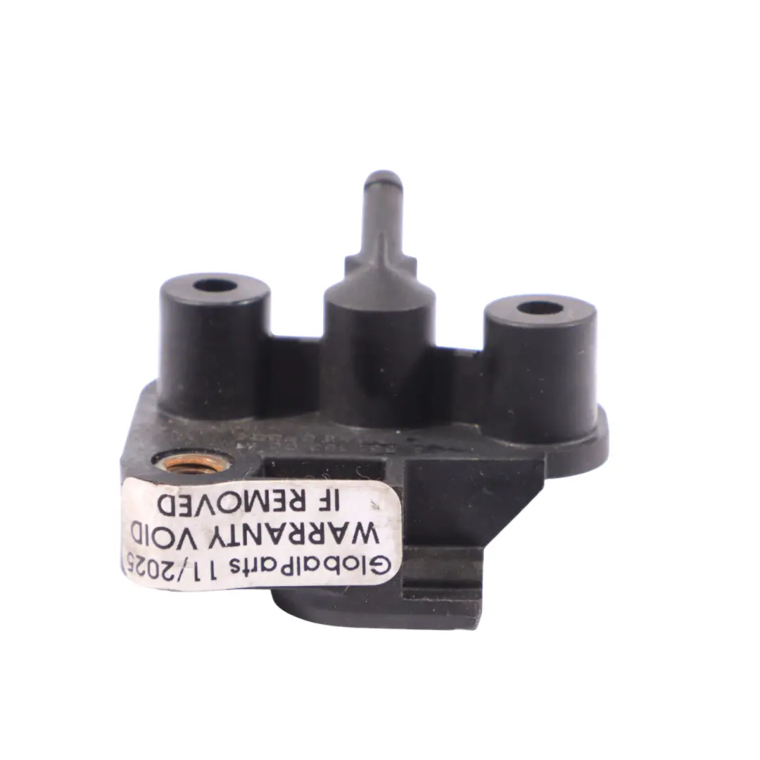 Mercedes W204 C207 W212 W906 OM651 Alloggiamento Sensore Pressione - SKU A6511530041 - Numero di parte A6511530041