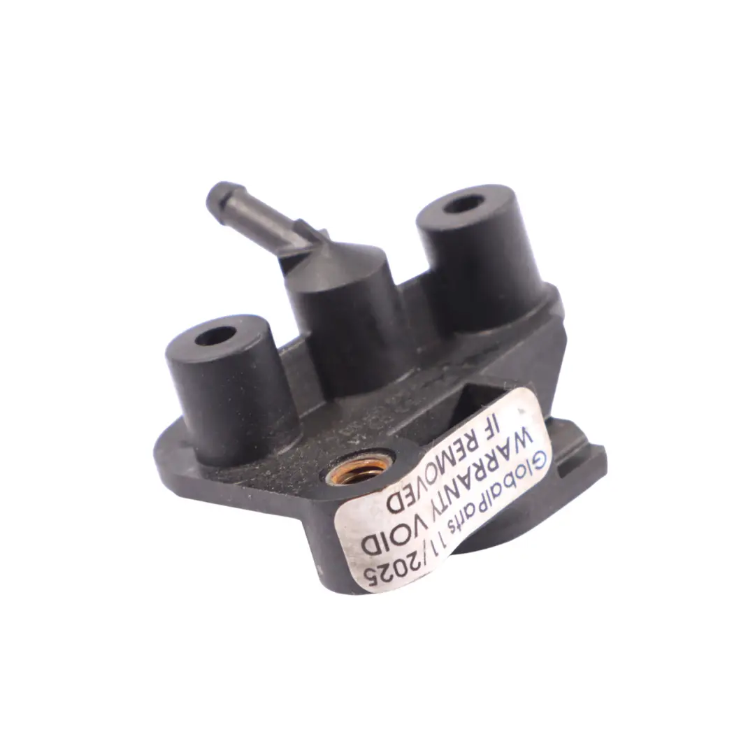 Mercedes W204 C207 W212 W906 OM651 Carcasa Sensor Presión - SKU A6511530041 - Número de pieza A6511530041