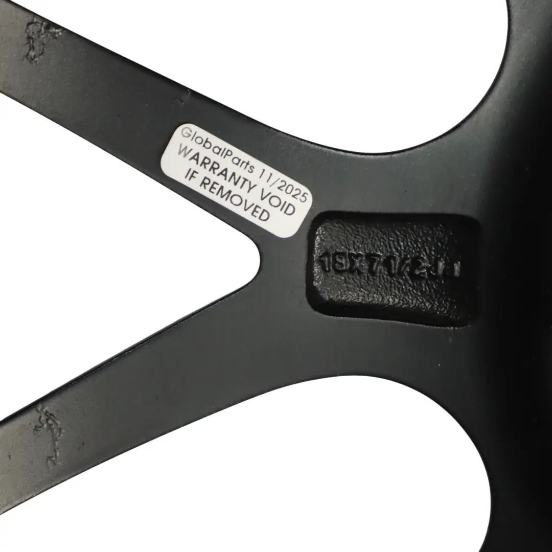 Cerchio In Lega Nero VIA 18" 7.5J 5X120 per BMW con numero di parte BMW-VIA-18 BMW Cerchio In Lega Nero VIA 18" 7.5J 5X120 - SKU BMW-VIA-18 - Numero di parte BMW-VIA-18