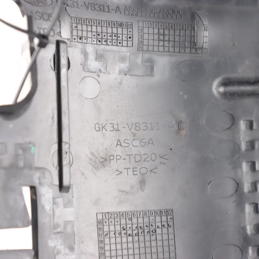 Mk8 Panel Cierre Frontal Deflector Radiador Izquierdo para Ford Transit con número de pieza GK31-V8311-AC Ford Transit Mk8 Panel Cierre Frontal Deflector Radiador Izquierdo - SKU GK31-V8311-AC - Número de pieza GK31-V8311-AC