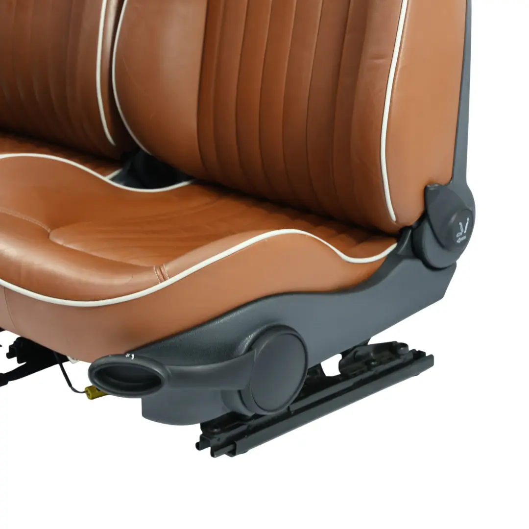 Climatizada Sport Brown Asientos Cuero Inglés Asiento Sidewalk para Mini con número de pieza R52 Mini Climatizada Sport Brown Asientos Cuero Inglés Asiento Sidewalk - SKU R52-Sport-Leather-Seats - Número de pieza R52