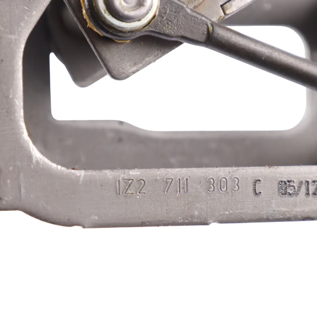 1Z Handbrake Parking Brake Lever Mechanism Unit to Skoda Octavia II with Part number 1Z2711303C Skoda Octavia II 1Z Handbrake Parking Brake Lever Mechanism Unit - SKU RHD-1Z2711303C - Part number 1Z2711303C