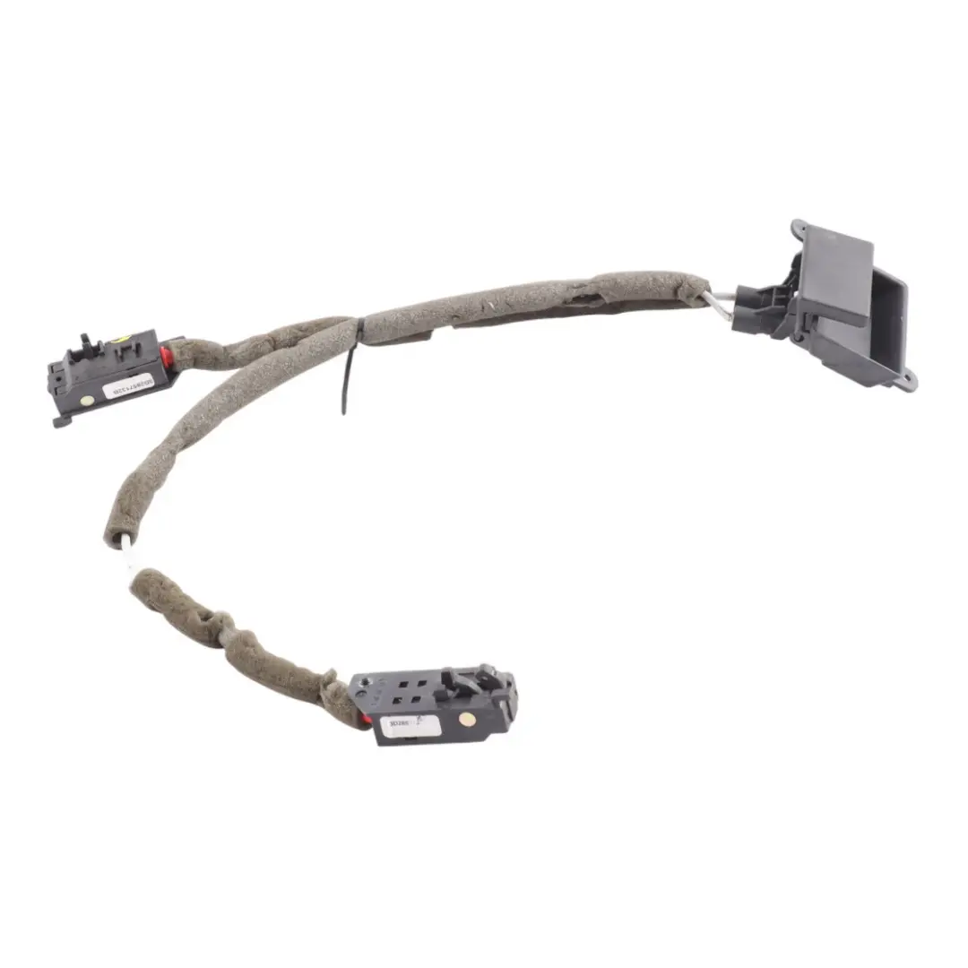 Glove Box Lock Release Cable Linkage to Volkswagen Phaeton 3D with Part number 3D0857147 Volkswagen Phaeton 3D Glove Box Lock Release Cable Linkage - SKU RHD-3D0857147 - Part number 3D0857147