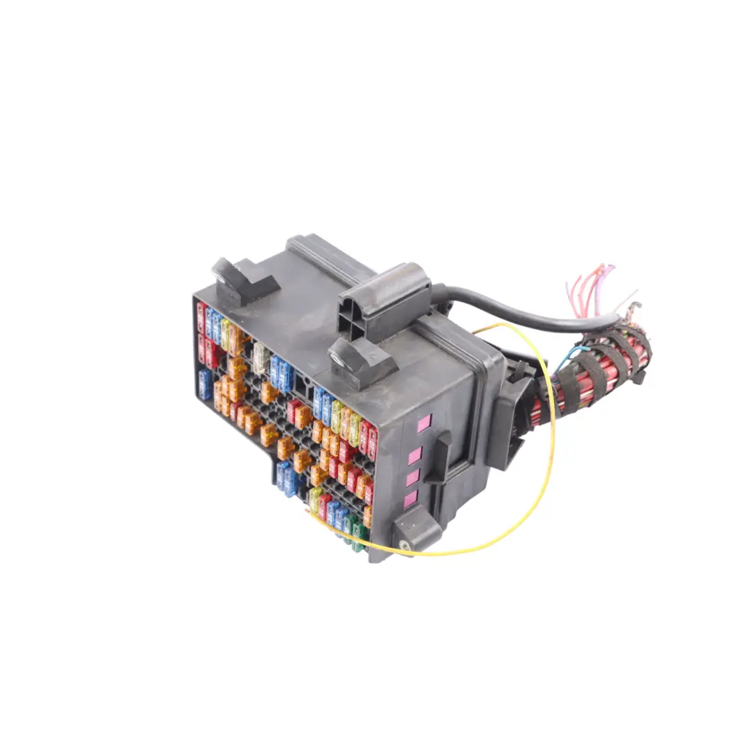 Dashboard Fuse Box Module Box Housing to Volkswagen Phaeton 3D with Part number 3D2937495 Volkswagen Phaeton 3D Dashboard Fuse Box Module Box Housing - SKU RHD-3D2937495 - Part number 3D2937495