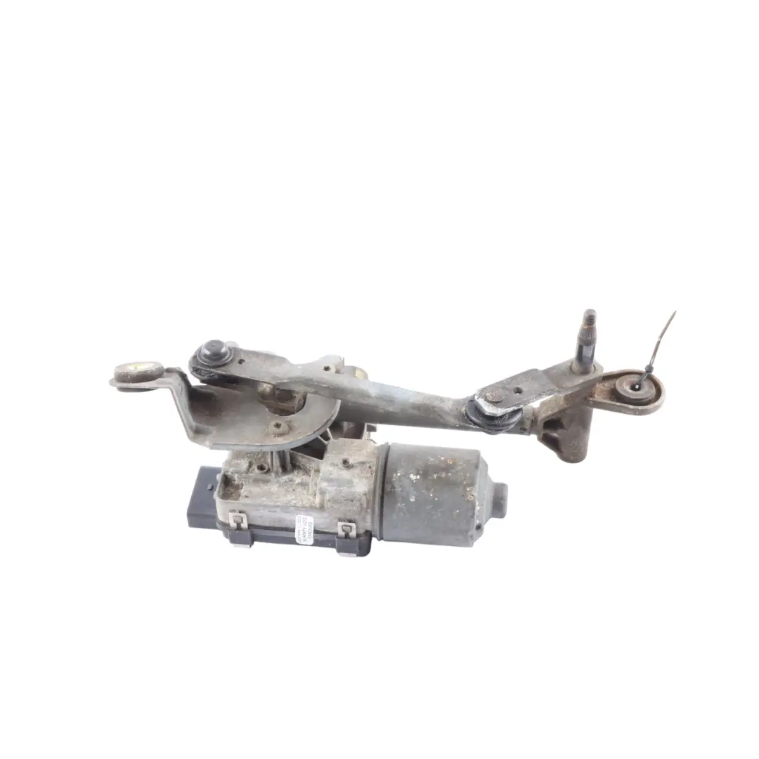 Windscreen Wiper Motor Front Right Driver's Side O/S to VW Phaeton 3D with Part number 3D2955120 VW Phaeton 3D Windscreen Wiper Motor Front Right Driver's Side O/S - SKU RHD-3D2955120 - Part number 3D2955120