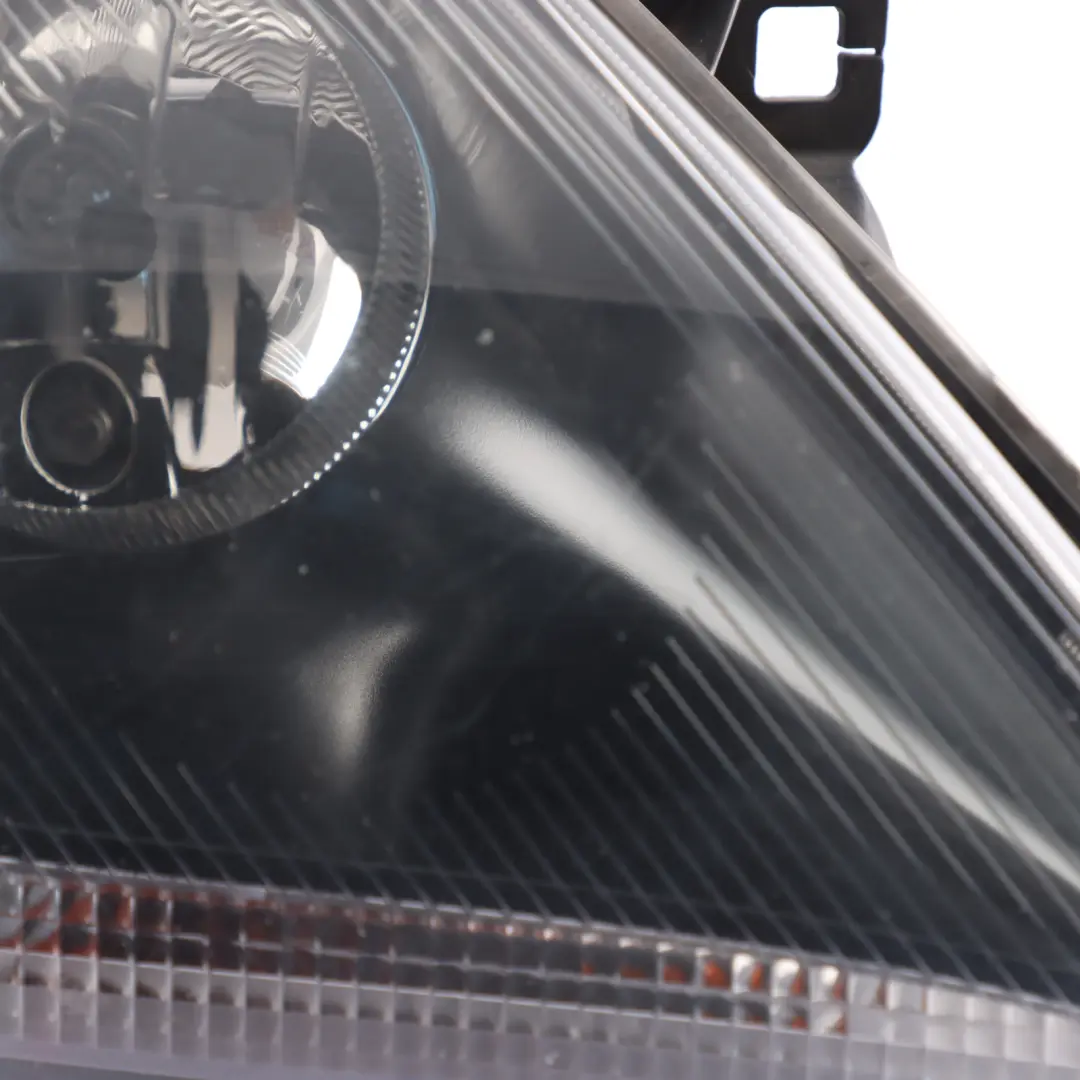 Headlight Light Headlamp Lamp Front Right O/S White Indicator to BMW Z4 E85 with Part number 7165676 BMW Z4 E85 Headlight Light Headlamp Lamp Front Right O/S White Indicator - SKU RHD-7165676 - Part number 7165676