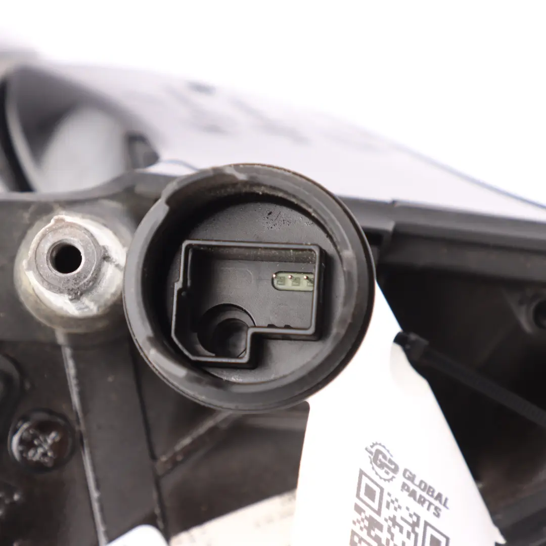 Exterior Wing Mirror Base 3 Pins Power Fold High Gloss Right O/S to BMW F10 with Part number 7283622 BMW F10 Exterior Wing Mirror Base 3 Pins Power Fold High Gloss Right O/S - SKU RHD-7283622 - Part number 7283622