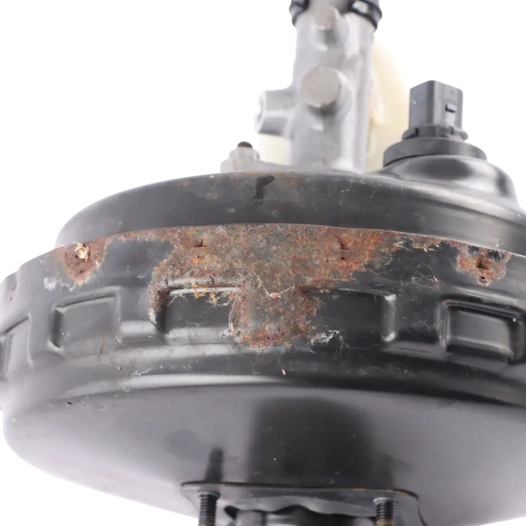 Volkswagen Touareg 7L Brake Servo Booster Master Cylinder - SKU RHD-7L6612101C - Part number 7L6612101C