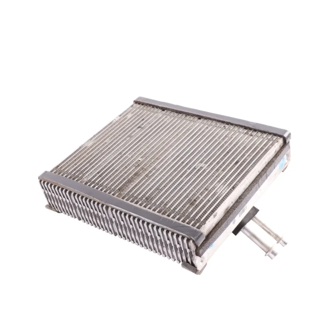 7P A/C Evaporator Air Conditioning Radiator to VW Volkswagen Touareg with Part number 7P0820101C VW Volkswagen Touareg 7P A/C Evaporator Air Conditioning Radiator - SKU RHD-7P0820101C - Part number 7P0820101C