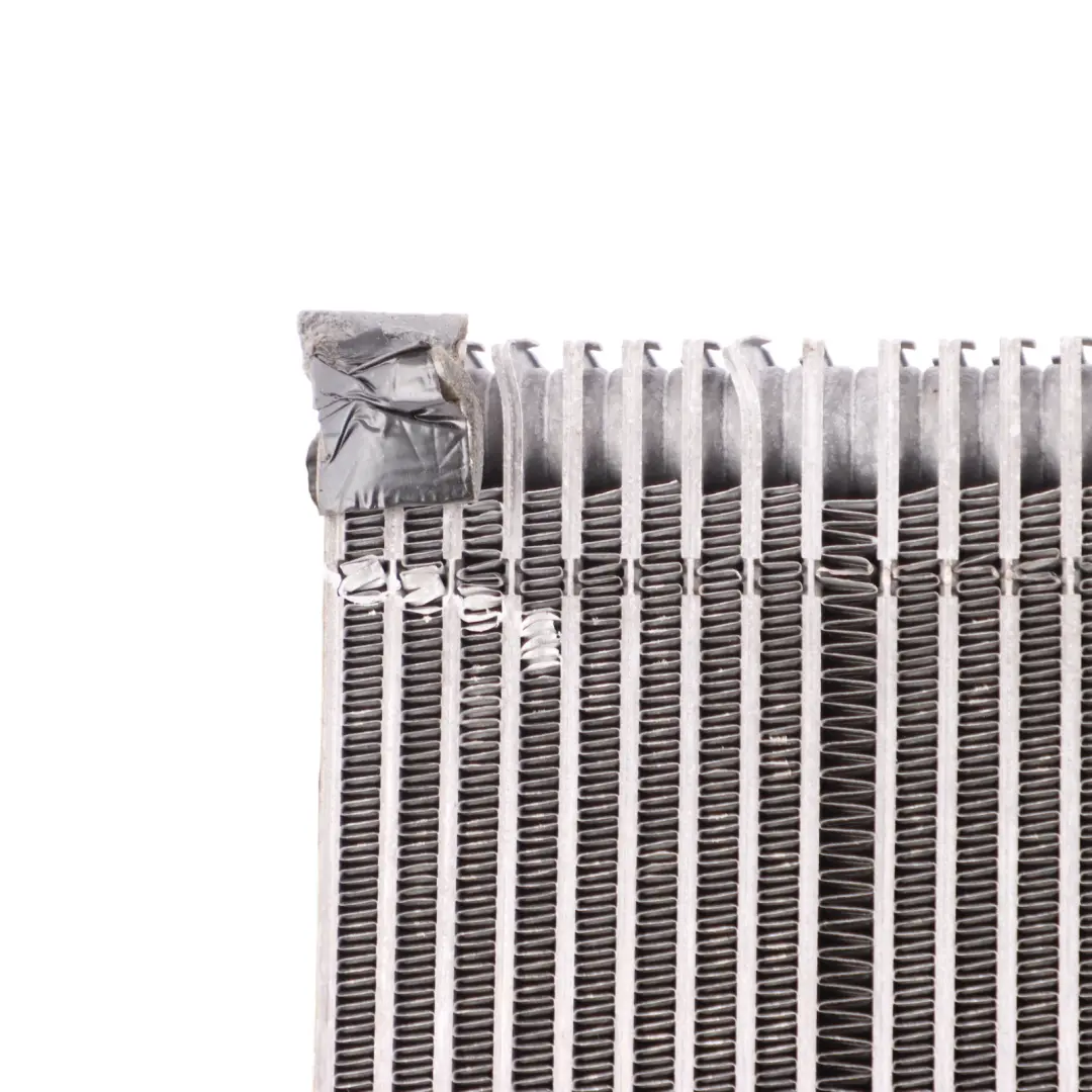 7P A/C Evaporator Air Conditioning Radiator to VW Volkswagen Touareg with Part number 7P0820101C VW Volkswagen Touareg 7P A/C Evaporator Air Conditioning Radiator - SKU RHD-7P0820101C - Part number 7P0820101C