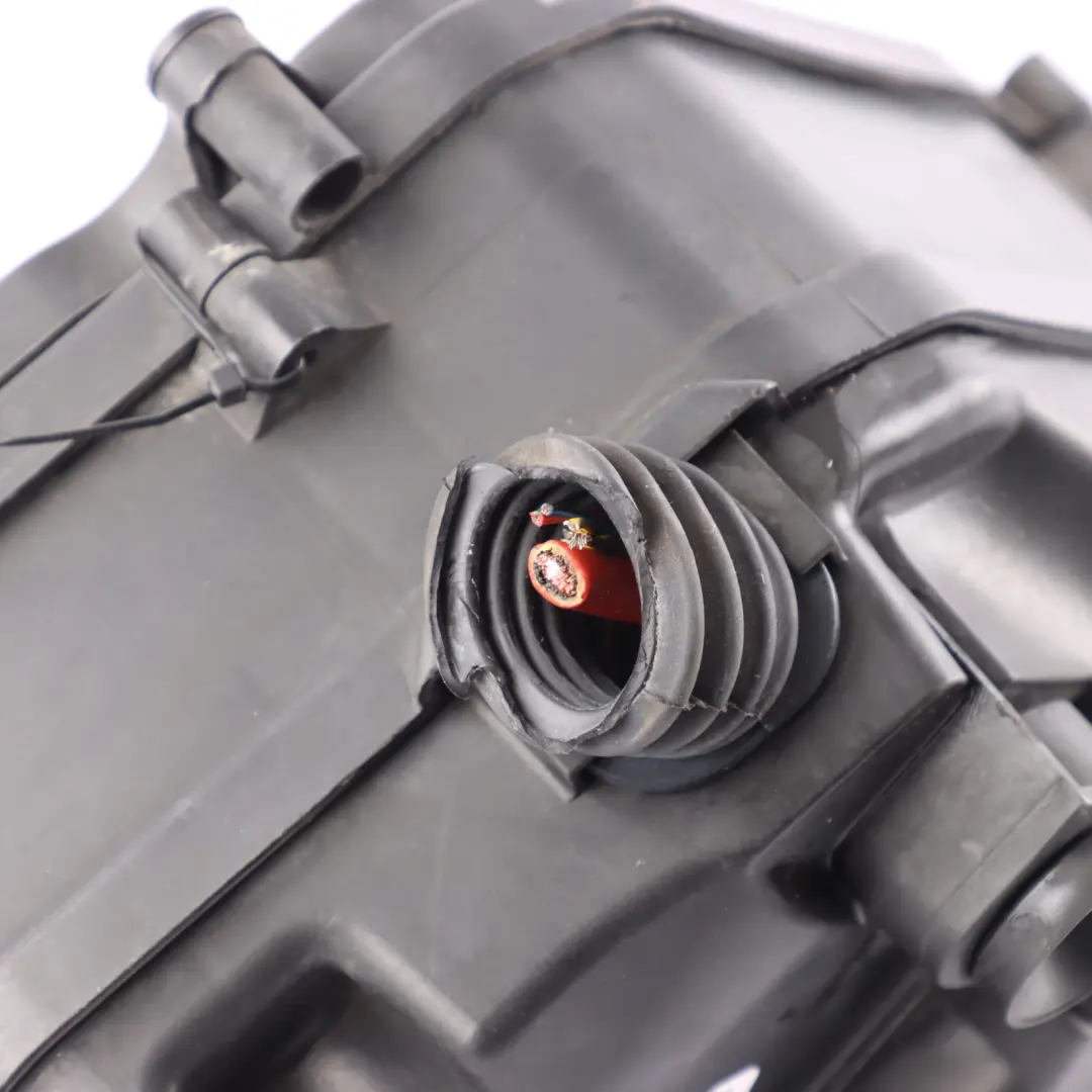 7P Fuse Box Power Control Unit Housing Box Cover to Volkswagen Touareg with Part number 7P0907295C Volkswagen Touareg 7P Fuse Box Power Control Unit Housing Box Cover - SKU RHD-7P0907295C - Part number 7P0907295C