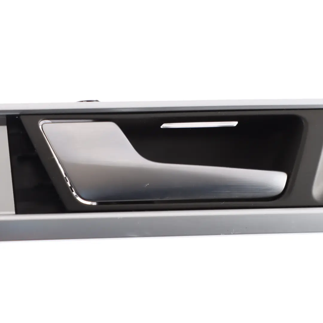 7P Door Grab Handle Interior Trim Panel Front Left N/S 7P6839113 to VW Touareg with Part number 7P6867101R VW Touareg 7P Door Grab Handle Interior Trim Panel Front Left N/S 7P6839113 - SKU RHD-7P6867101R - Part number 7P6867101R