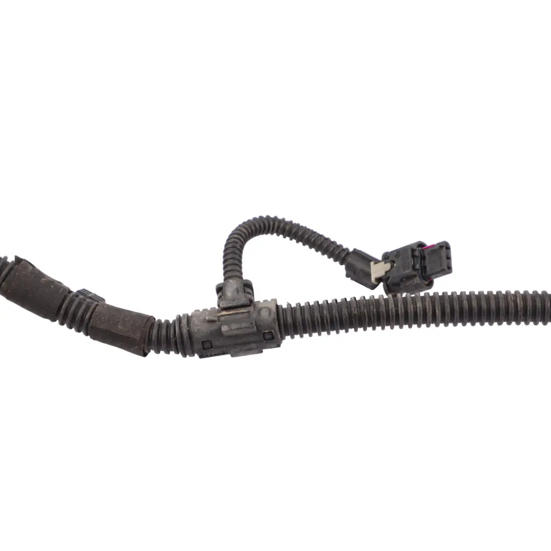 7P Parking Sensor Wiring Rear Bumper Loom Cable to Volkswagen VW Touareg with Part number 7P6971104D Volkswagen VW Touareg 7P Parking Sensor Wiring Rear Bumper Loom Cable - SKU RHD-7P6971104D - Part number 7P6971104D