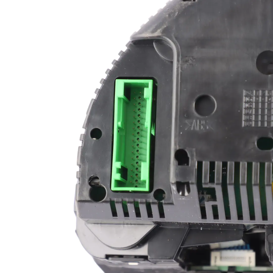 Audi A4 B7 Instrument Cluster Speedometer Petrol Manual 2.0 FSI - SKU RHD-8E0920951F - Part number 8E0920951F