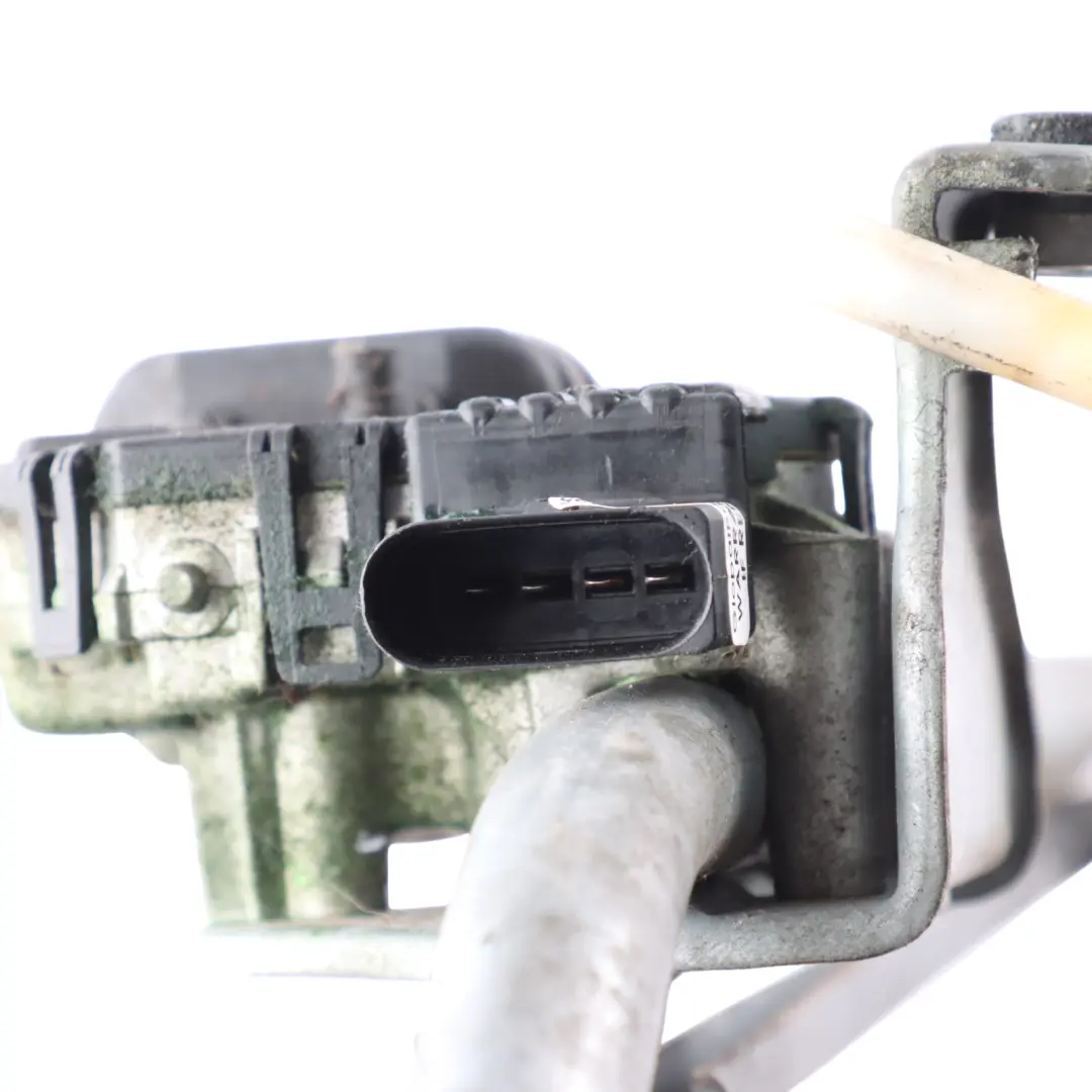 Windscreen Windshield Wiper Linkage With Motor to Audi A4 B7 with Part number 8E2955023E Audi A4 B7 Windscreen Windshield Wiper Linkage With Motor - SKU RHD-8E2955023E - Part number 8E2955023E