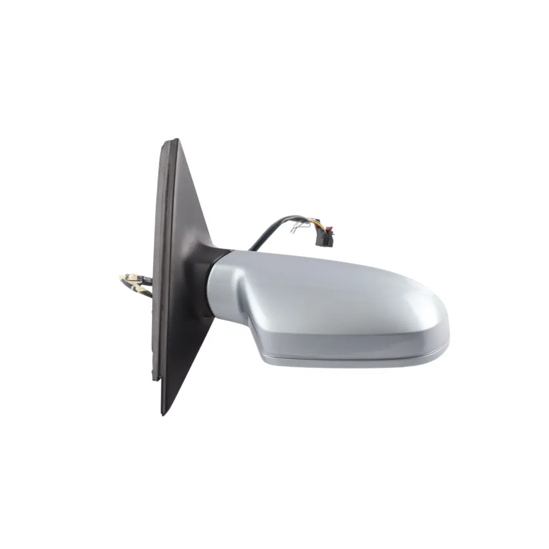 Door Wing Mirror Electric Right O/S Monza Silver Metallic - X7V to Audi A4 B8 Avant with Part number 8K2857410AF Audi A4 B8 Avant Door Wing Mirror Electric Right O/S Monza Silver Metallic - X7V - SKU RHD-8K2857410AF-MSIL - Part number 8K2857410AF