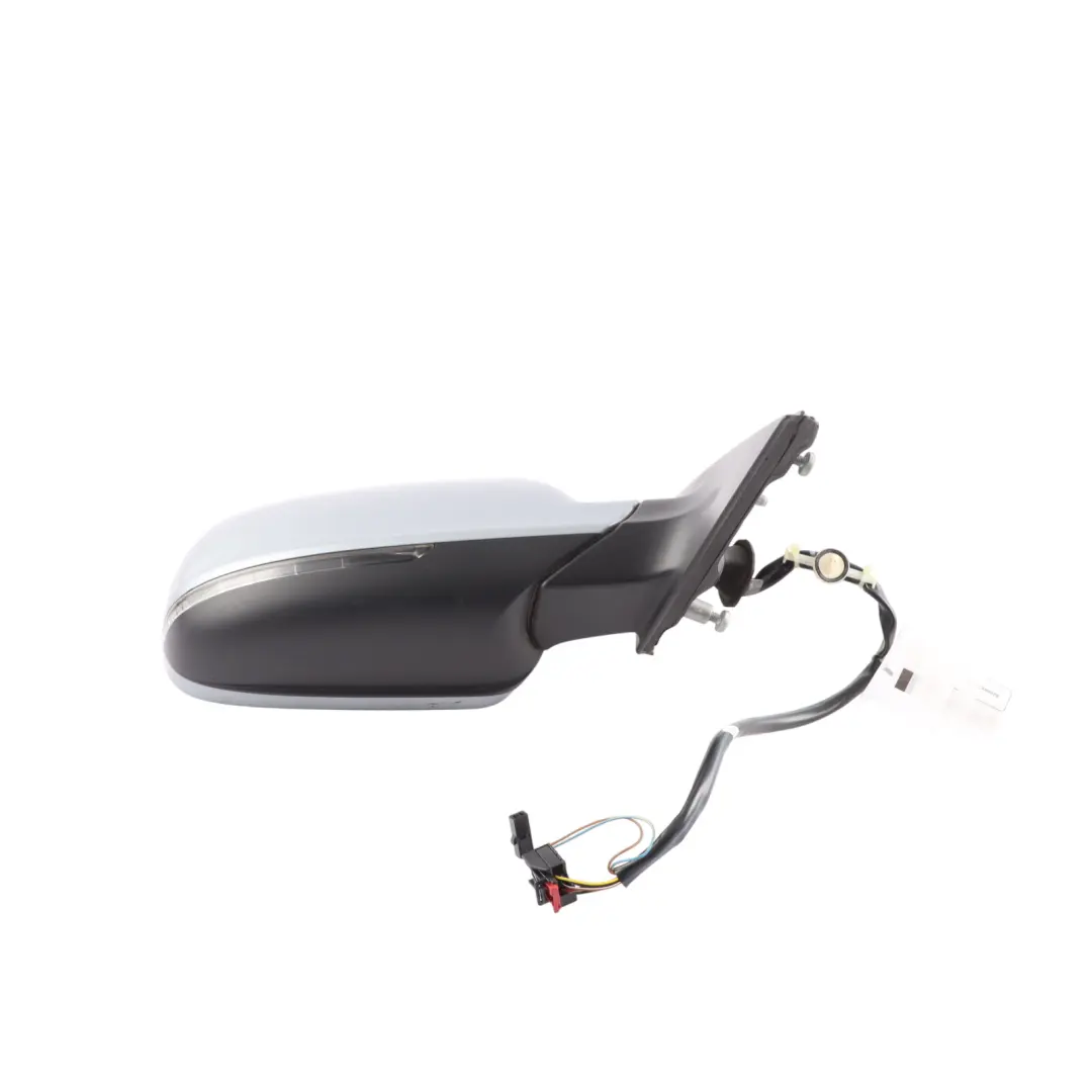 Door Wing Mirror Electric Right O/S Monza Silver Metallic - X7V to Audi A4 B8 Avant with Part number 8K2857410AF Audi A4 B8 Avant Door Wing Mirror Electric Right O/S Monza Silver Metallic - X7V - SKU RHD-8K2857410AF-MSIL - Part number 8K2857410AF
