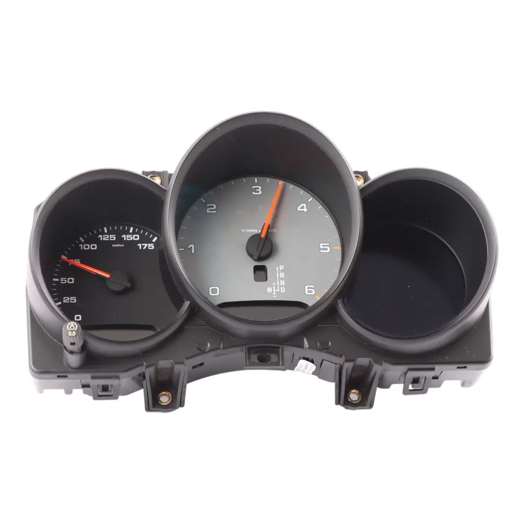 Porsche Macan 95B Instrument Cluster Speedometer Diesel Automatic 95B920904EN