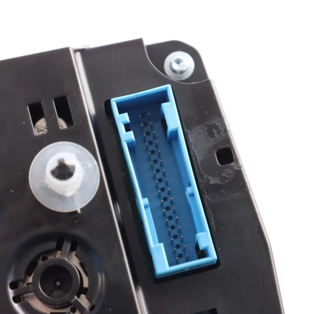 95B-2 Instrument Cluster Speedometer Petrol Automatic to Porsche Macan with Part number 95B920912S Porsche Macan 95B-2 Instrument Cluster Speedometer Petrol Automatic - SKU RHD-95B920912S - Part number 95B920912S