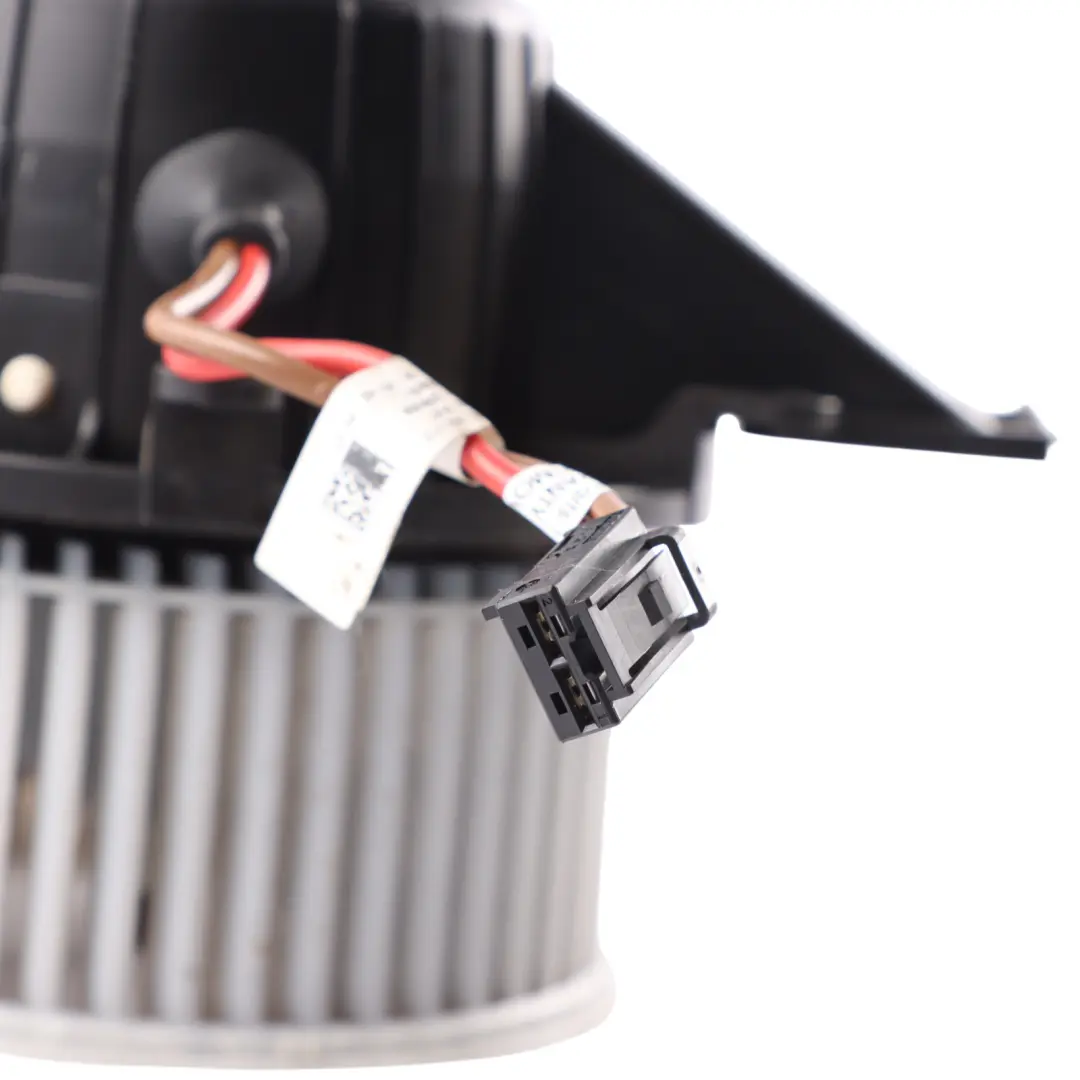 Mercedes Vito W447 Heater Blower Motor Fan Cooling Unit - SKU RHD-A0008300102-1 - Part number A0008300102