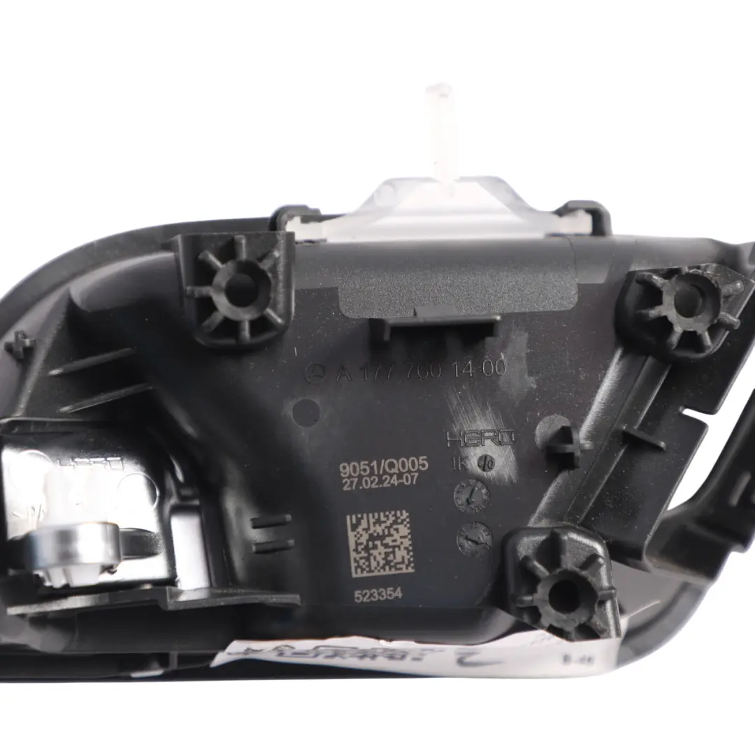 Mercedes W177 Innenraum Türgriffverkleidung Vorne Fahrerseite - SKU A1777601400 - Teilenummer A1777601400