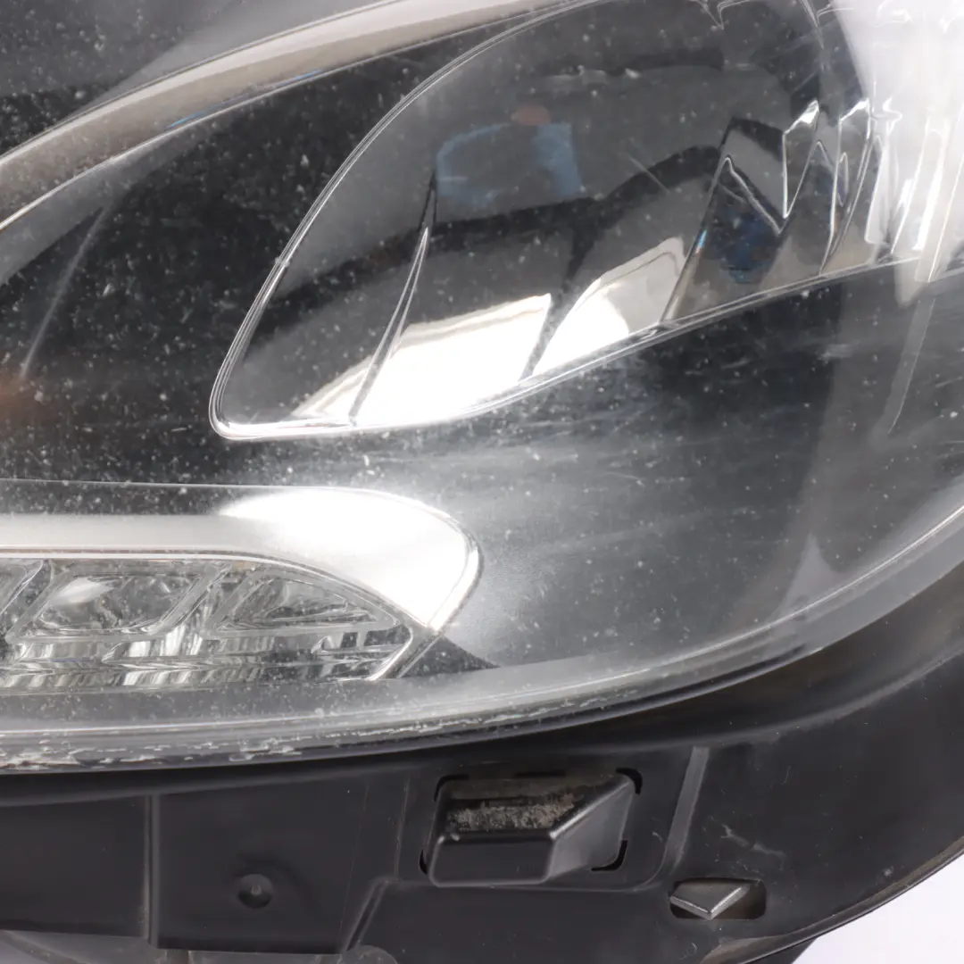 Front Lamp Headlight Xenon Hella Left N/S to Mercedes W212 with Part number A2128209961 Mercedes W212 Front Lamp Headlight Xenon Hella Left N/S - SKU RHD-A2128209961-1 - Part number A2128209961