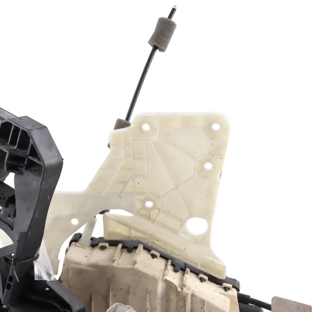 Door Lock Latch Mechanism Actuator Front Right O/S to Mercedes W221 with Part number A2217203035 Mercedes W221 Door Lock Latch Mechanism Actuator Front Right O/S - SKU RHD-A2217203035 - Part number A2217203035