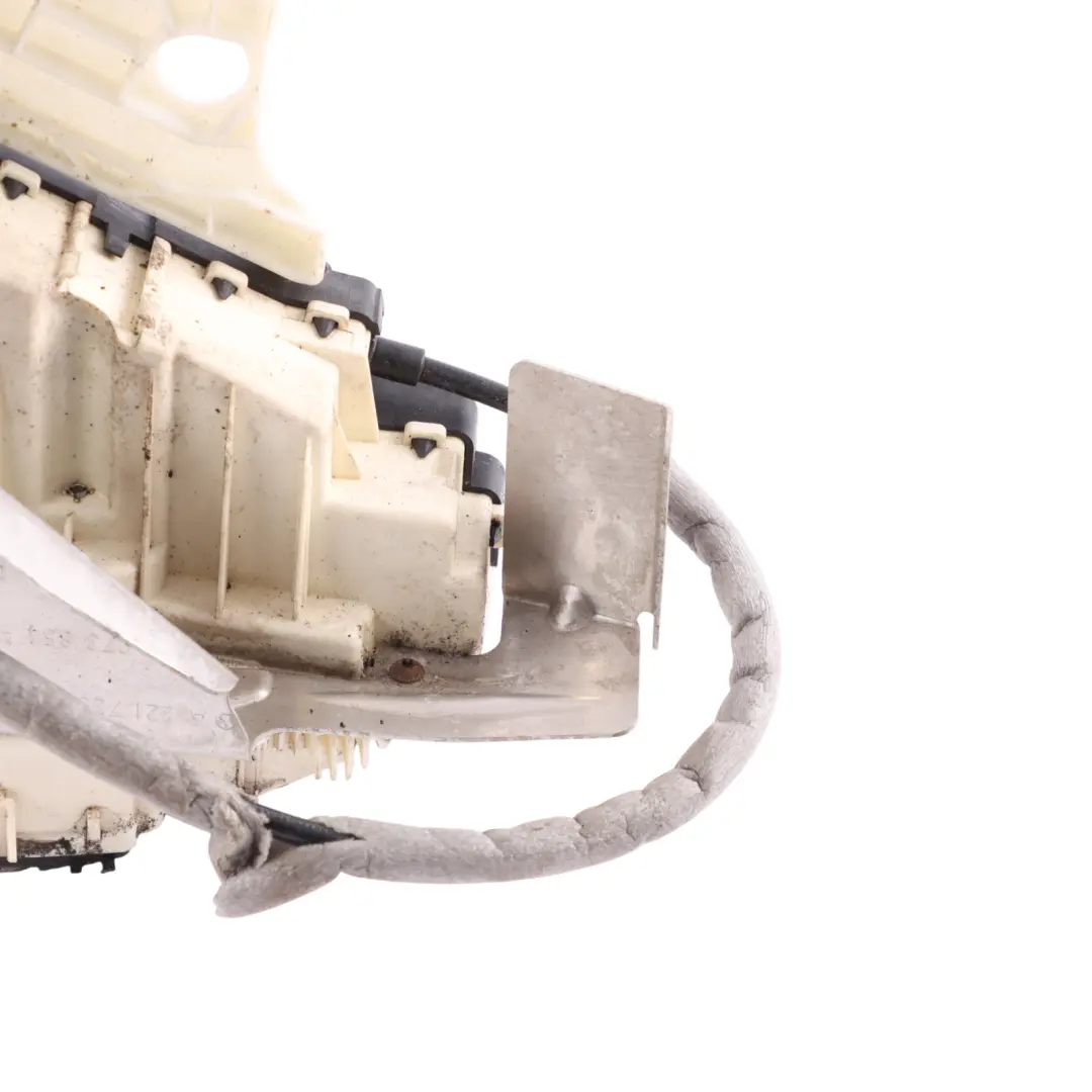 Door Lock Latch Mechanism Actuator Front Right O/S to Mercedes W221 with Part number A2217203035 Mercedes W221 Door Lock Latch Mechanism Actuator Front Right O/S - SKU RHD-A2217203035 - Part number A2217203035