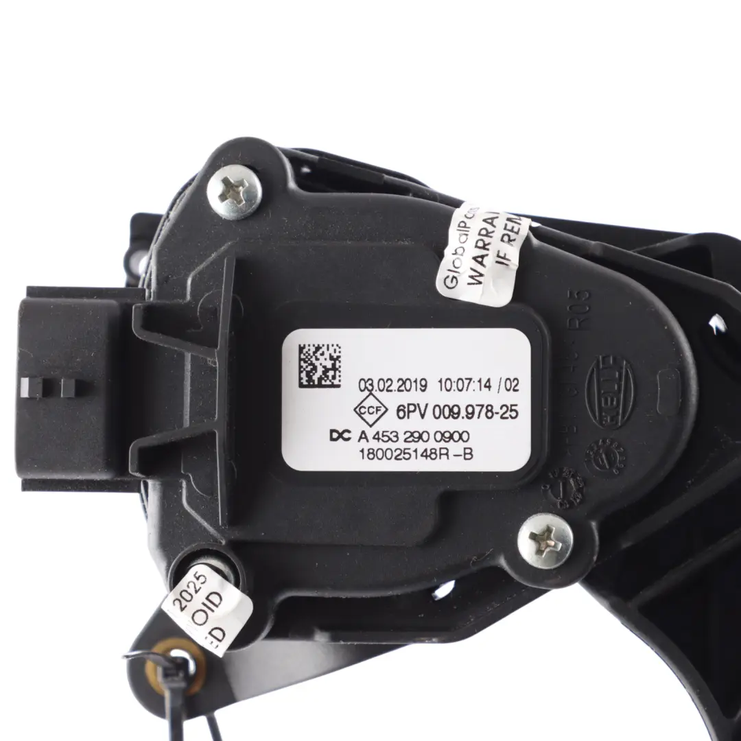 C453 Acceleration Pedal Unit Automatic to Smart Fortwo with Part number A4532900900 Smart Fortwo C453 Acceleration Pedal Unit Automatic - SKU RHD-A4532900900 - Part number A4532900900