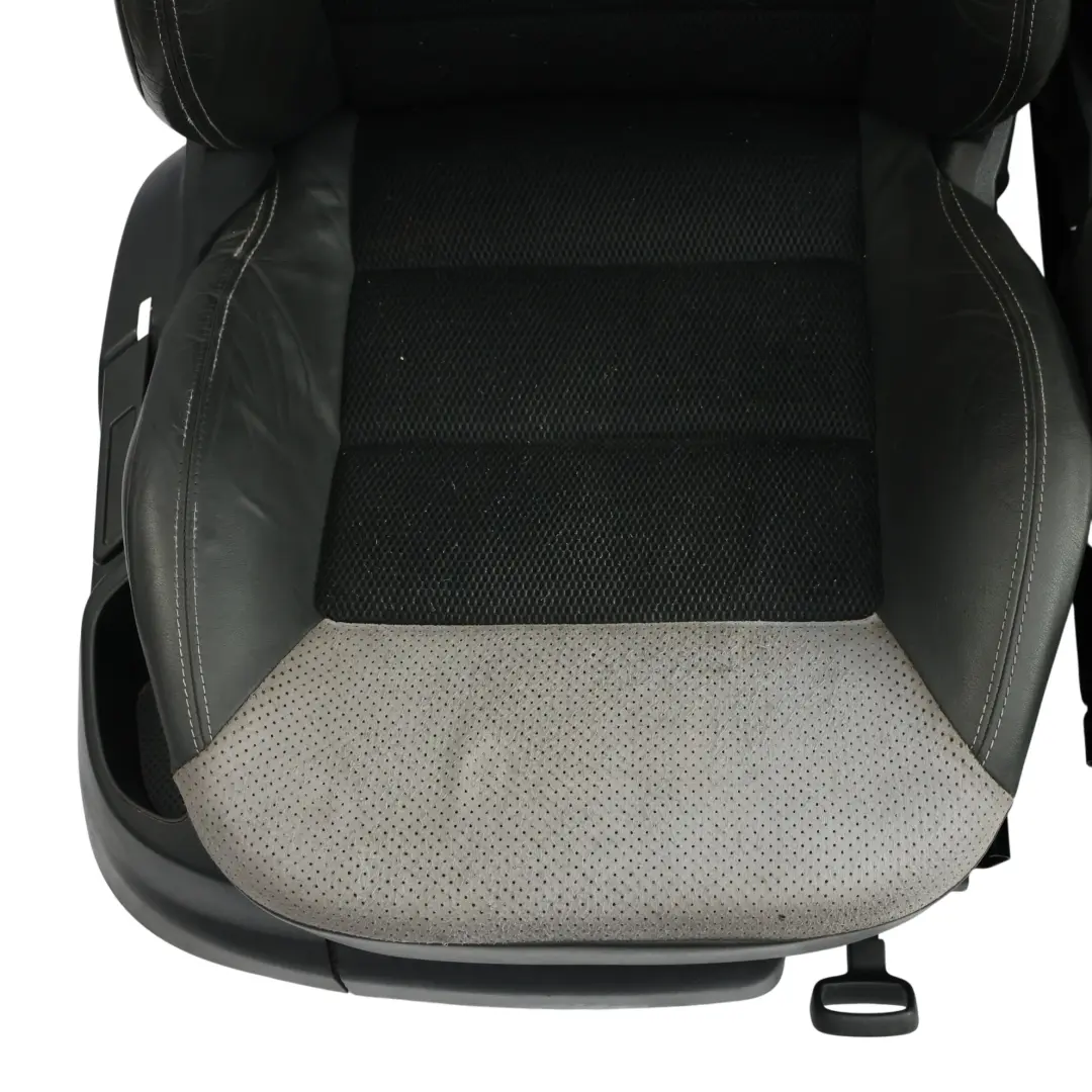 1Z VRS RS Kit Sièges Avant Arrière Cuir Tissu Gris Anthracite pour Skoda Octavia à propos du numéro de pièce SKODA-OCTAVIA-RS-1Z-SEAT Skoda Octavia 1Z VRS RS Kit Sièges Avant Arrière Cuir Tissu Gris Anthracite - SKU SKODA-OCTAVIA-RS-1Z-SEAT-SET - Numéro de pièce SKODA-OCTAVIA-RS-1Z-SEAT