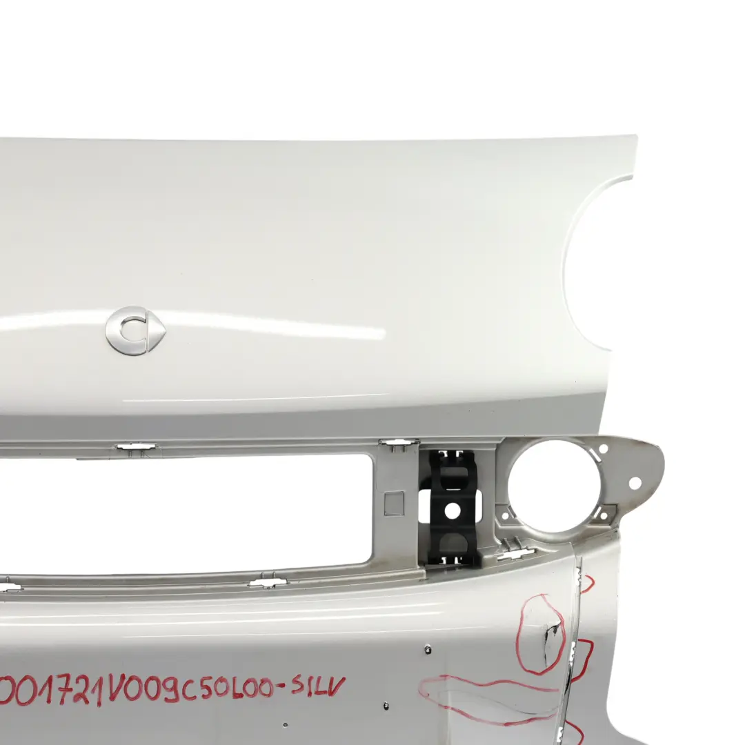 C450 Front Bumper Centre Slam Panel Cover Silver Metallic - EAD to Smart Fortwo with Part number 0001721V009C50L00 Smart Fortwo C450 Front Bumper Centre Slam Panel Cover Silver Metallic - EAD - SKU 0001721V009C50L00-SILV - Part number 0001721V009C50L00