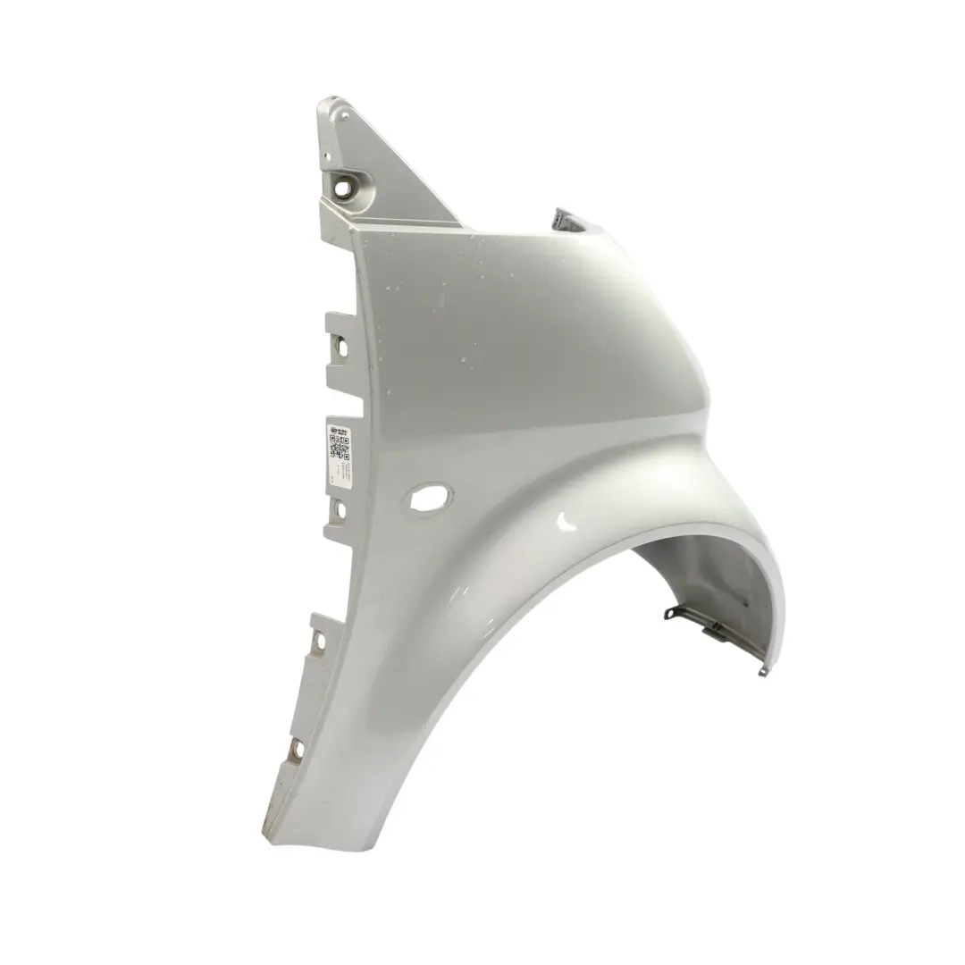 C450 Guardabarros Lateral Derecho Silver Metálico - EAD para Smart Fortwo con número de pieza 0011151V002CP6A00 Smart Fortwo C450 Guardabarros Lateral Derecho Silver Metálico - EAD - SKU 0011151V002CP6A00-SILV - Número de pieza 0011151V002CP6A00
