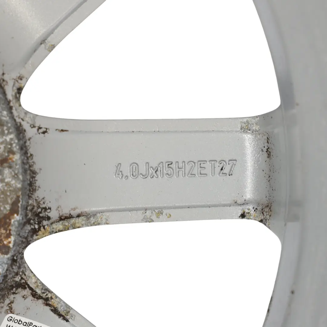 C450 Cerchio Anteriore Lega Argento 15" 4J ET:27 per Smart Fortwo con numero di parte 0015425V001 Smart Fortwo C450 Cerchio Anteriore Lega Argento 15" 4J ET:27 - SKU 0015425V001-1 - Numero di parte 0015425V001