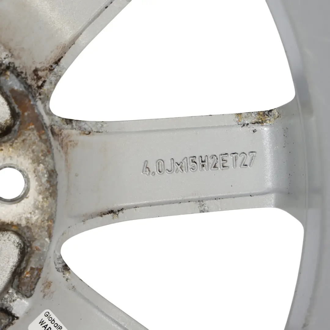 C450 Cerchio Anteriore In Lega Argento 15" 4J ET:27 per Smart Fortwo con numero di parte 0015425V001 Smart Fortwo C450 Cerchio Anteriore In Lega Argento 15" 4J ET:27 - SKU 0015425V001-2 - Numero di parte 0015425V001