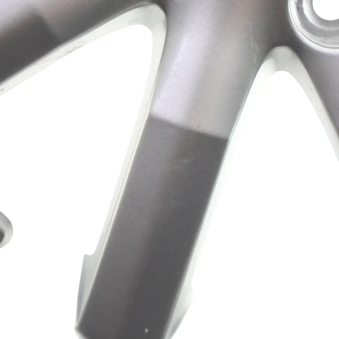 C450 Vorderradfelge Leichtmetall Silber 15" 4J ET:27 für Smart Fortwo mit Teilenummer 0015425V001 Smart Fortwo C450 Vorderradfelge Leichtmetall Silber 15" 4J ET:27 - SKU 0015425V001-2 - Teilenummer 0015425V001